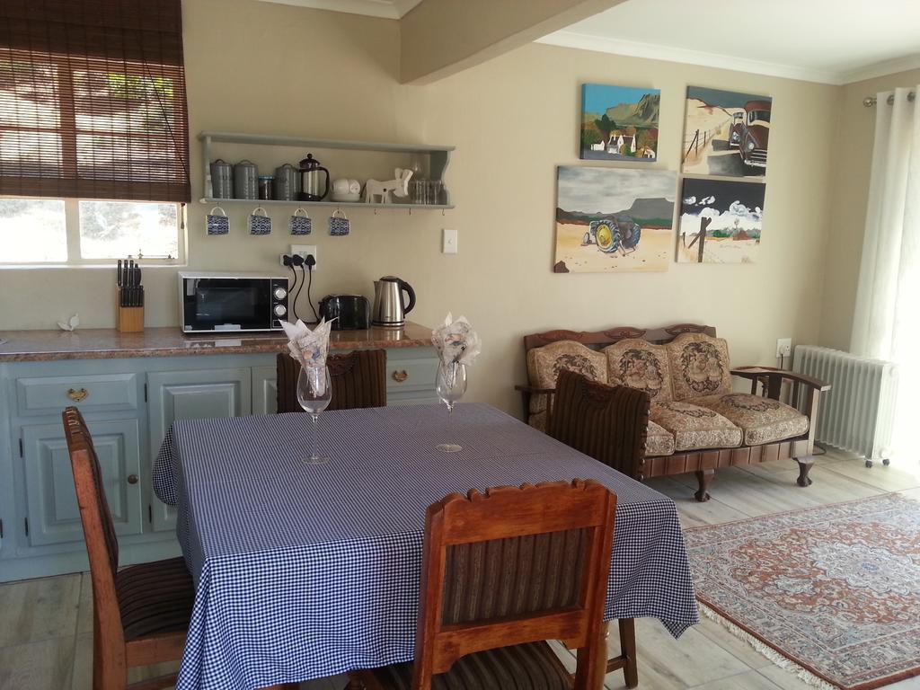 Oudekloof Wine Estate Villa Тулбаг Екстериор снимка