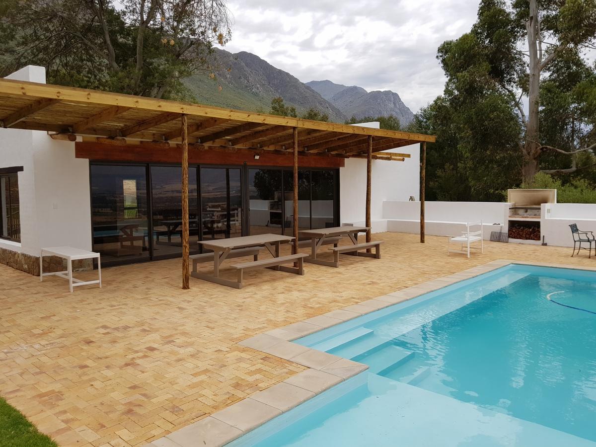 Oudekloof Wine Estate Villa Тулбаг Екстериор снимка
